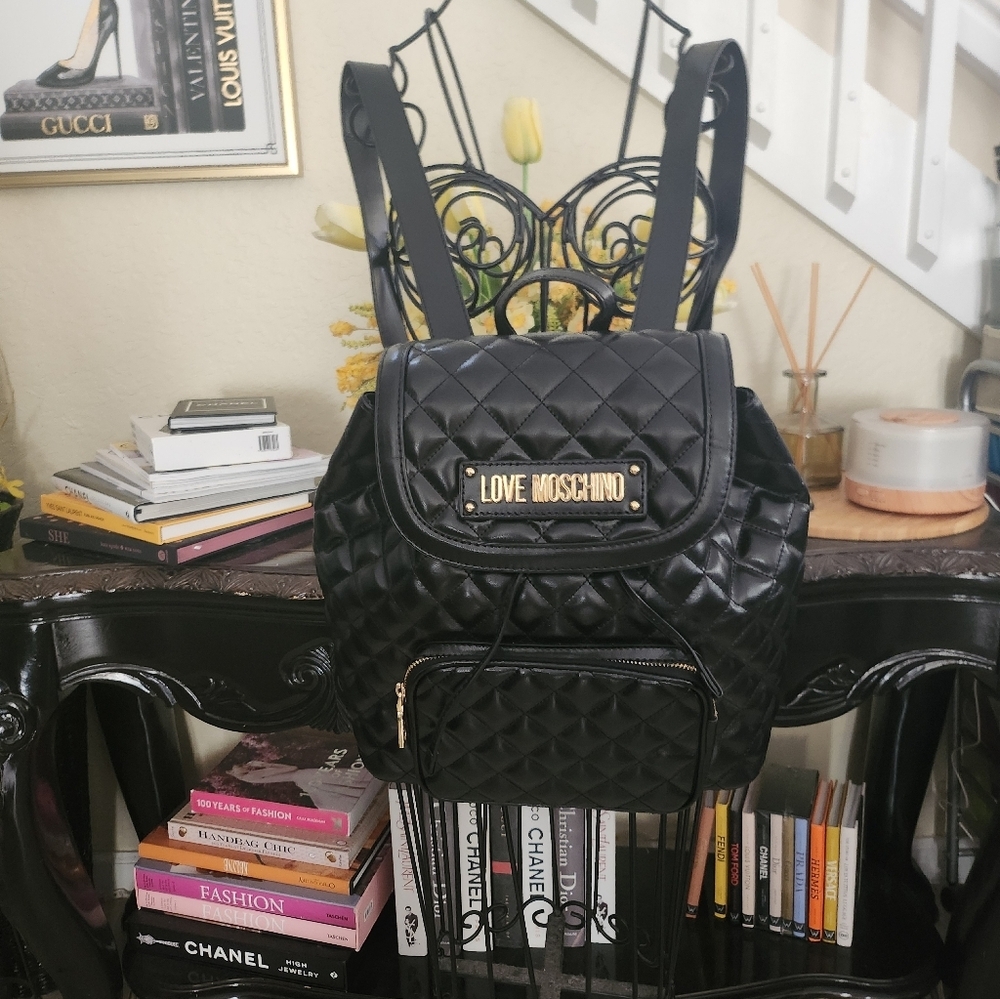 Love Moschino Nappa Large Quilted Backpack NWOT